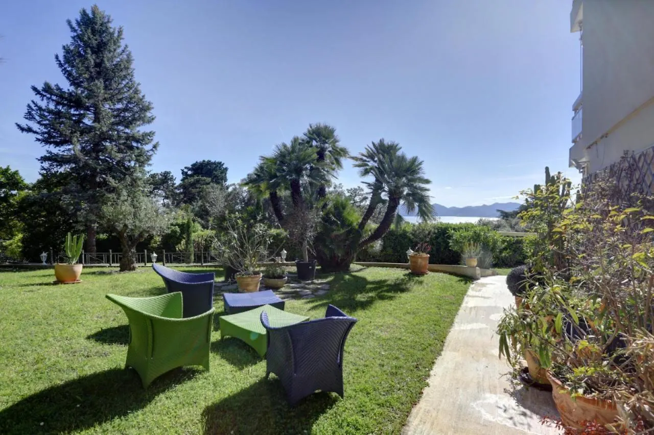 Appartement - Villa Le Saint Georges Avec Superbe Jardin Et Vue Mer Panoramique كان فرنسا