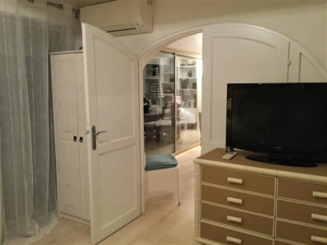 Appartement - Villa Le Saint Georges Avec Superbe Jardin Et Vue Mer Panoramique Cannes