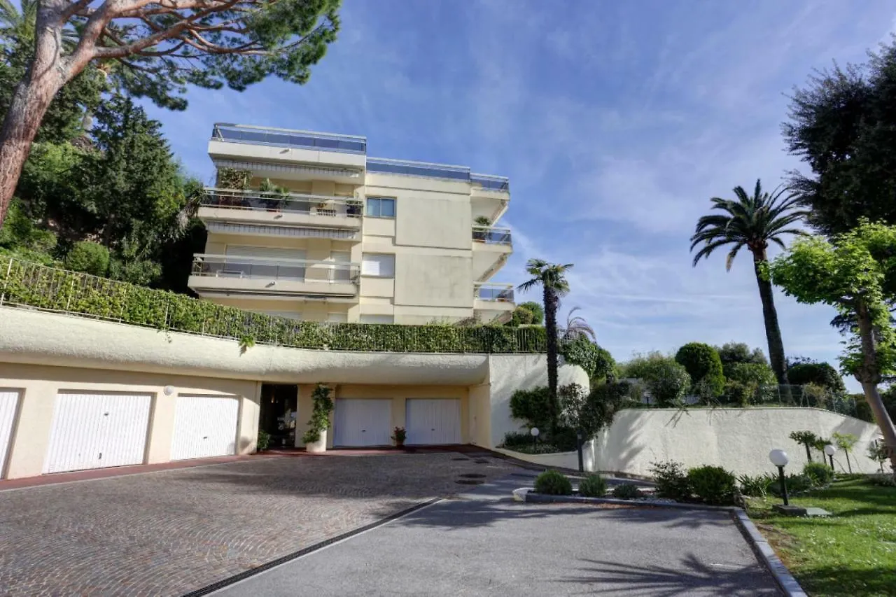 Appartement - Villa Le Saint Georges Avec Superbe Jardin Et Vue Mer Panoramique Cannes Apartment